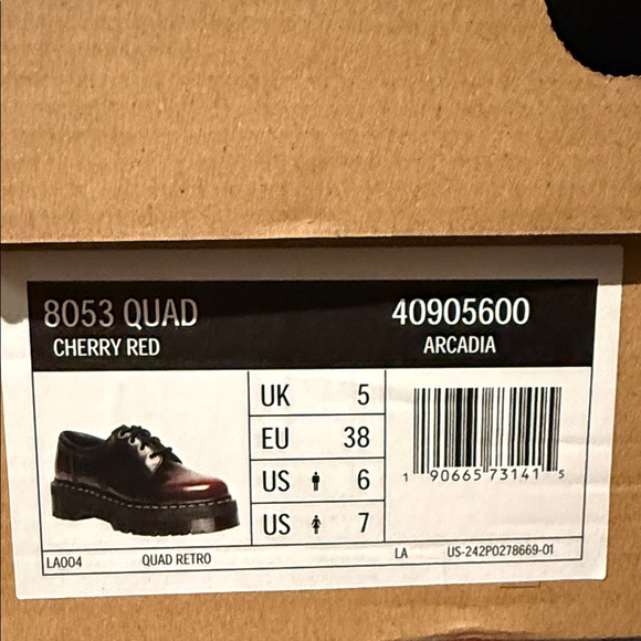 8053 Arcadia Leather Quad Platform Shoes Dr. Martens - Picture 5 of 5